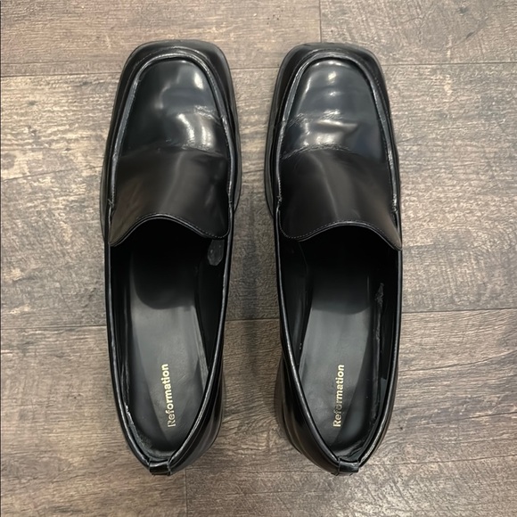 Reformation Shoes - Reformation Black Leather Slip-On Loafers